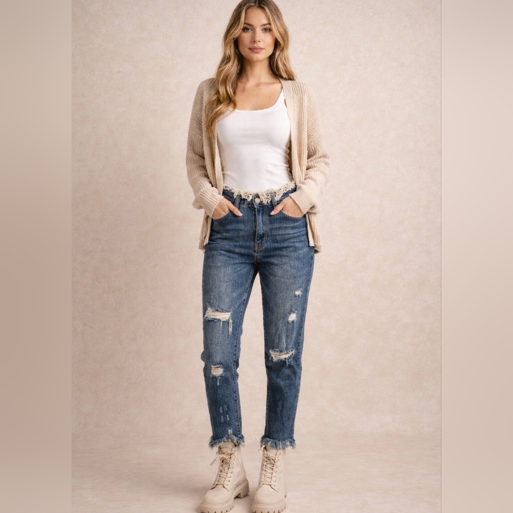 Risen, Distressed Blue Jeans Sz 5